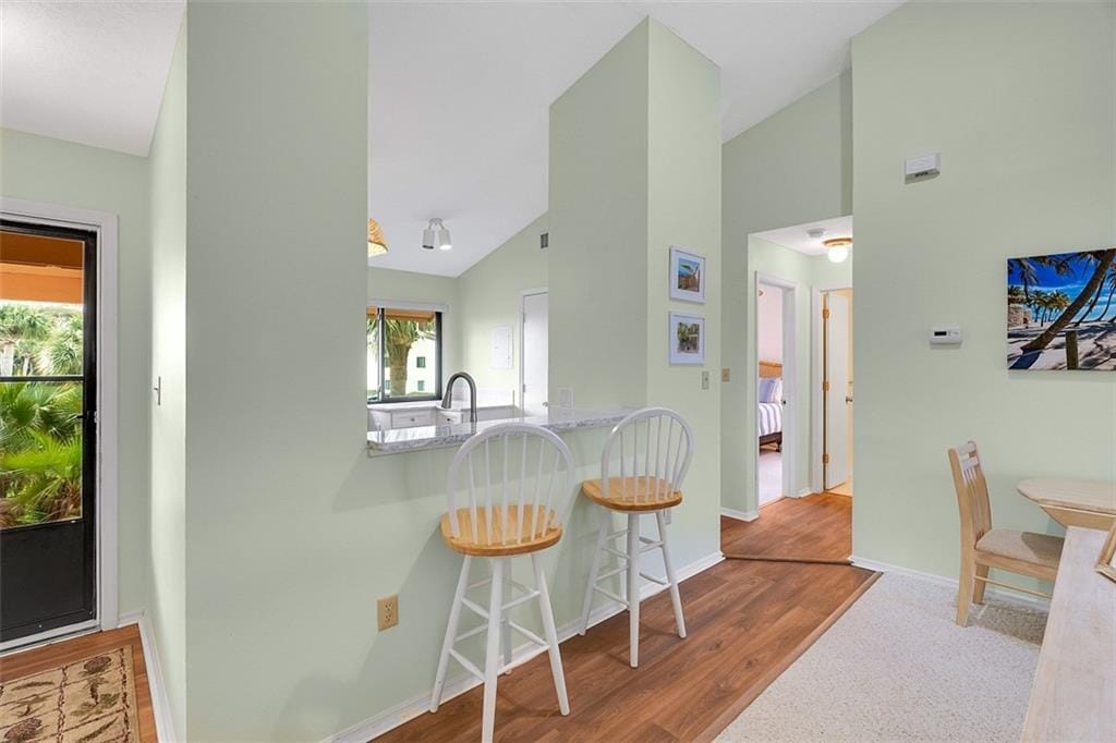5720 Pelican Pointe Drive 3 — photo 7