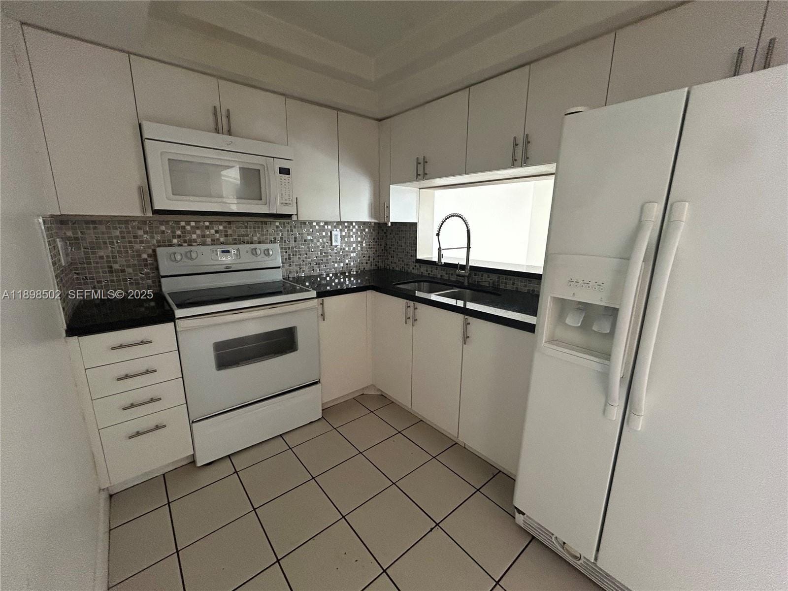 11780 SW 18th Street 418-2, Miami, FL 33175 photo 9