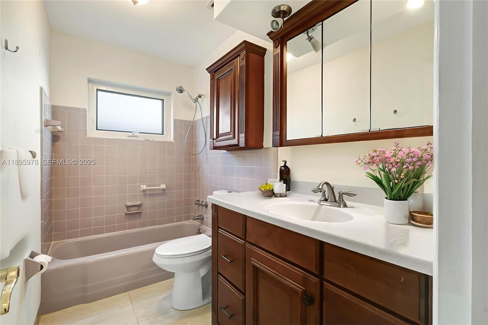 1831 NW 33rd Street, Oakland Park, FL 33309 photo 9