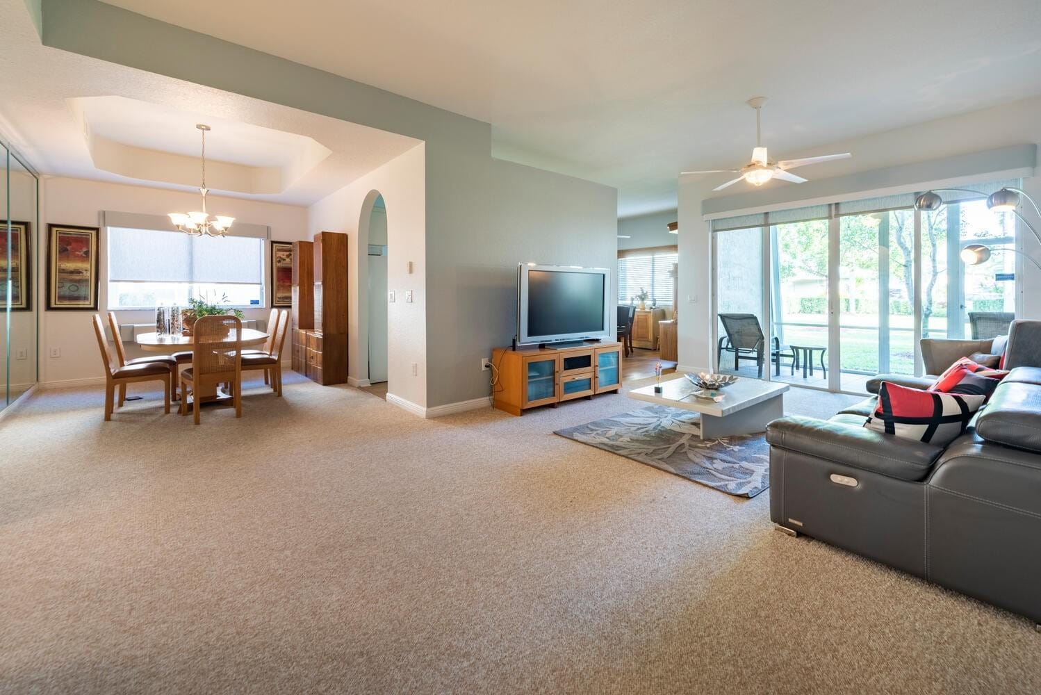 7867 Exeter Boulevard 101 — photo 2