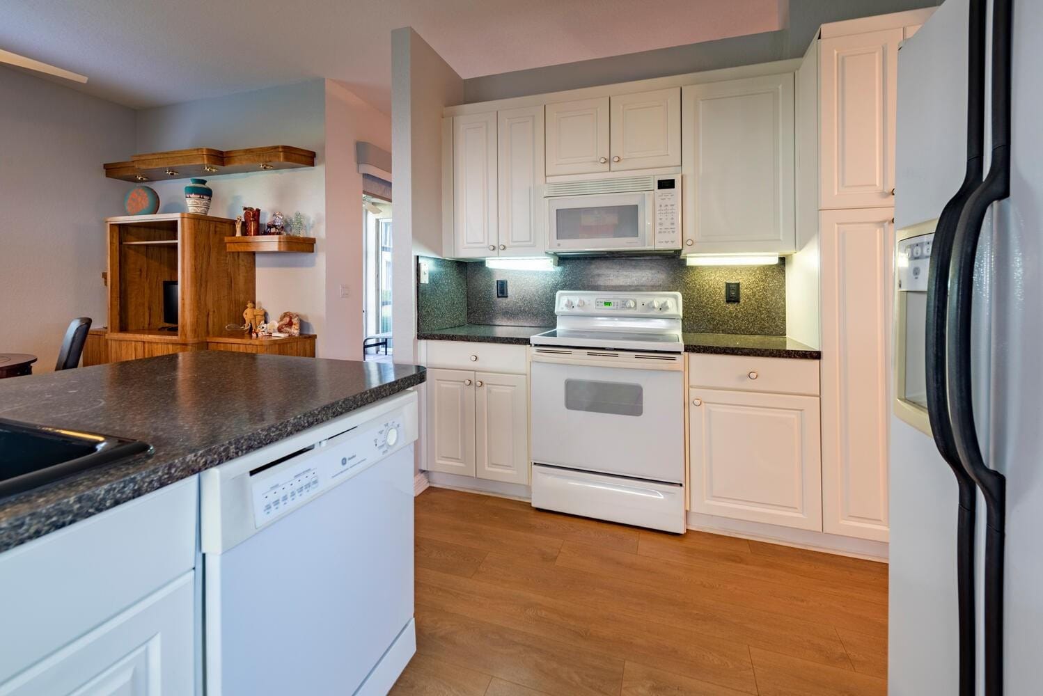 7867 Exeter Boulevard 101, Fort Lauderdale, FL 33321 photo 22