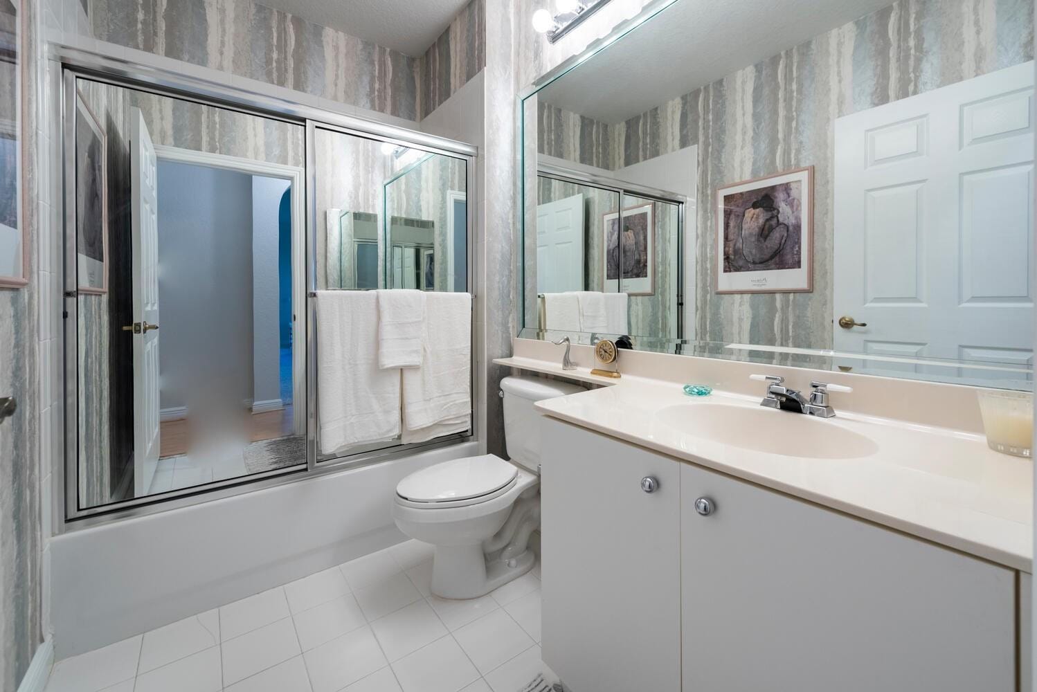 7867 Exeter Boulevard 101 — photo 10