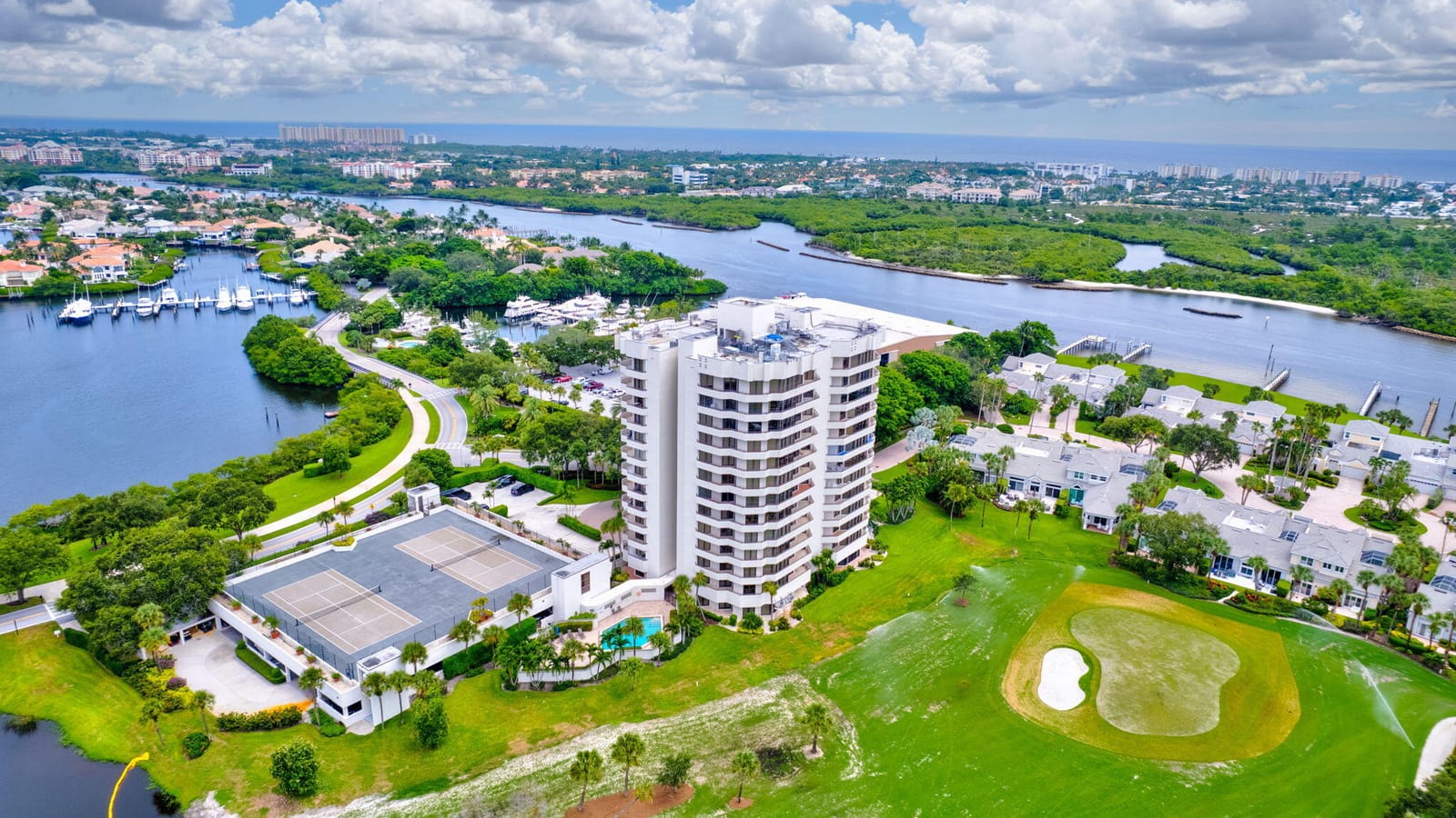 3322 Casseekey Island Road 502, Jupiter, FL 33477