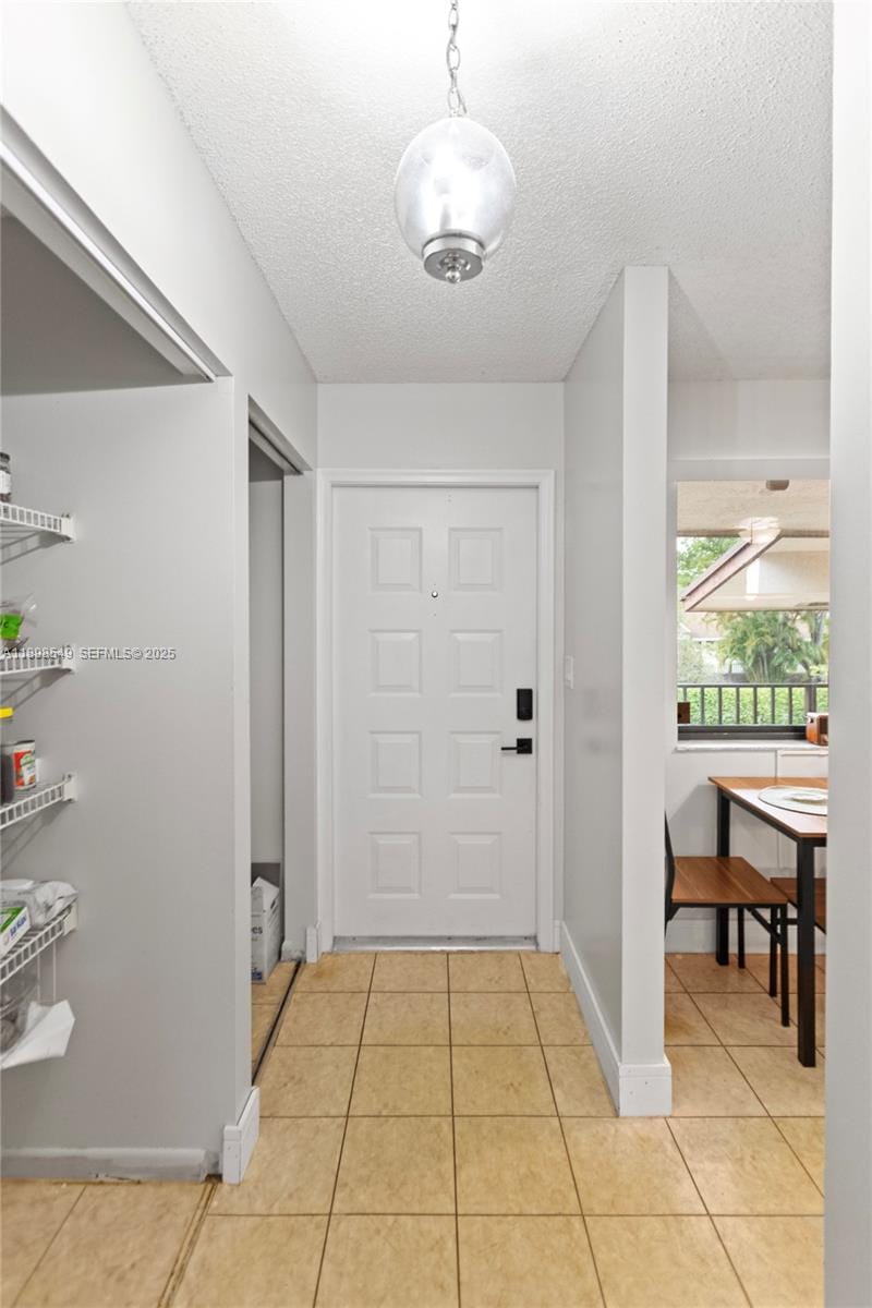 176 W Laurel Drive 1106 — photo 10