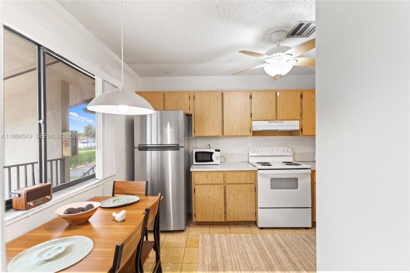 176 W Laurel Drive 1106, Margate, FL 33063 photo 13