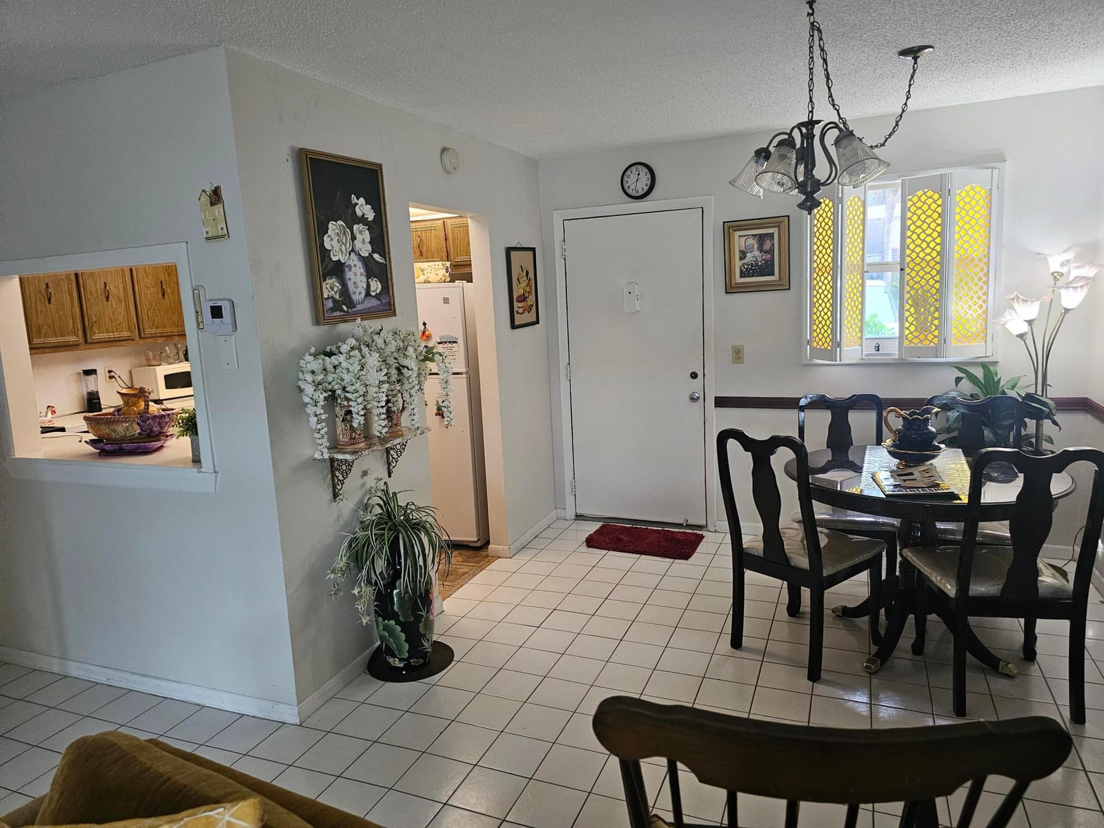 721 Lori Dr 105 — photo 3