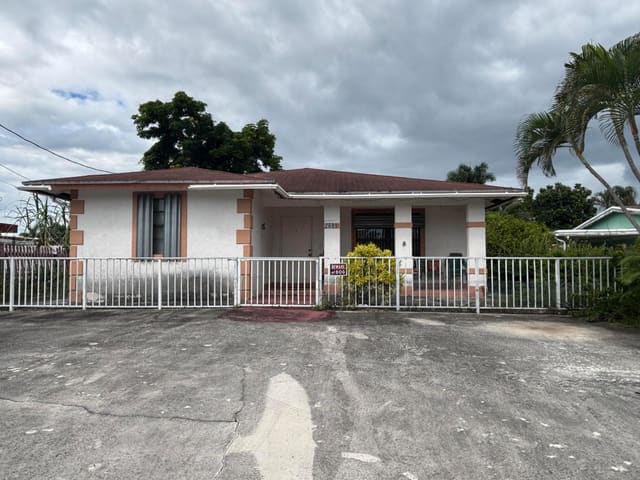 2699 Summit Boulevard, sold in Palm Acres Estates Add 2, West Palm Beach, FL