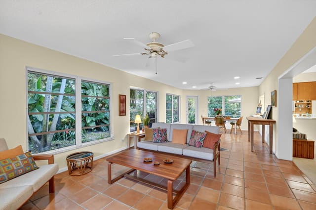 612 Cypress Key Drive, sold in Cypress Key Villas, Atlantis, FL