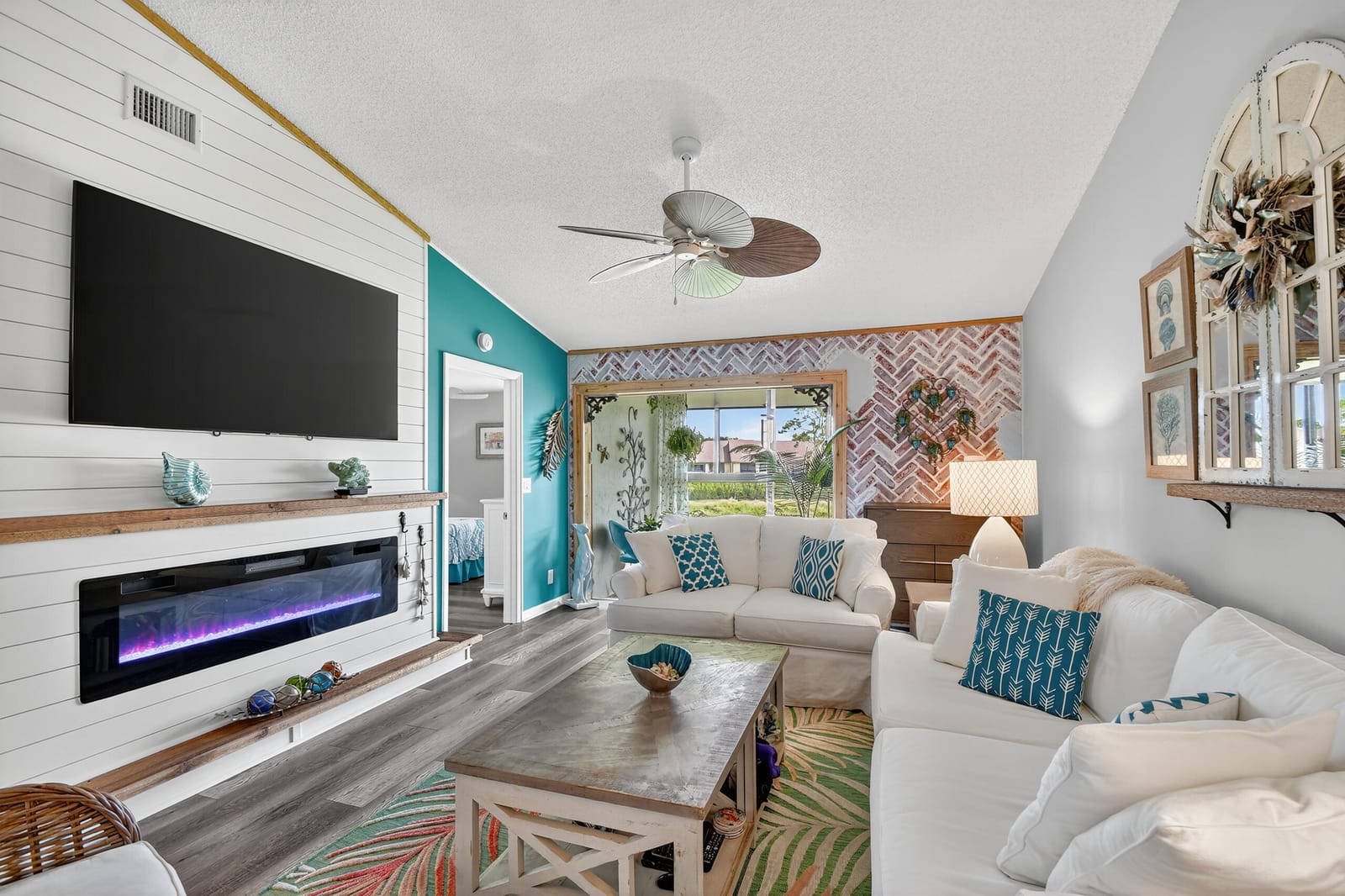 7578 Tahiti Lane 201, Lake Worth, FL 33467 photo 11
