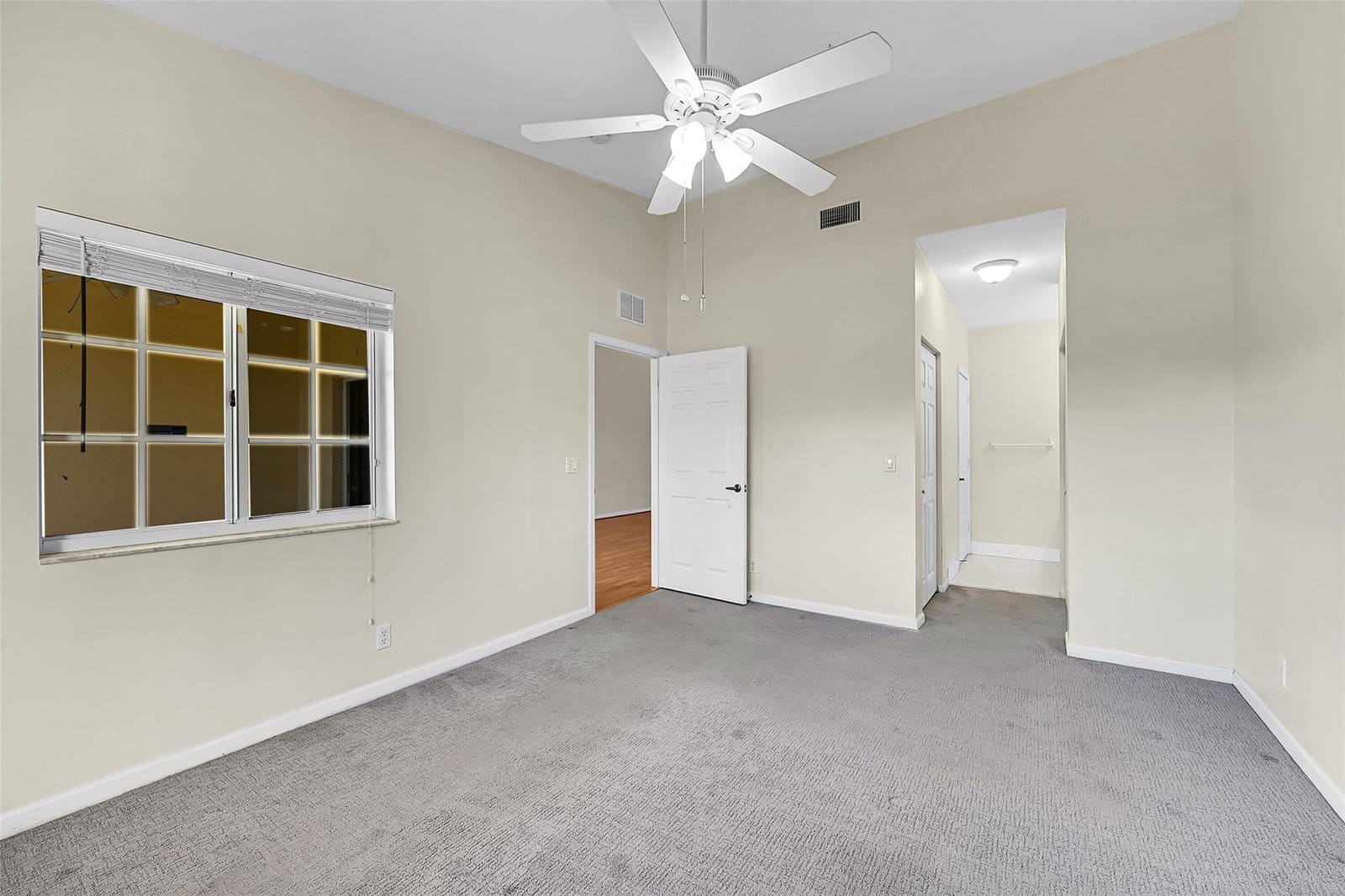 9815 Galleon Drive — photo 9