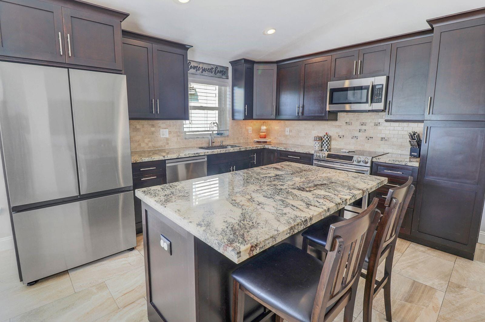 8260 Palm Gate Drive — photo 11