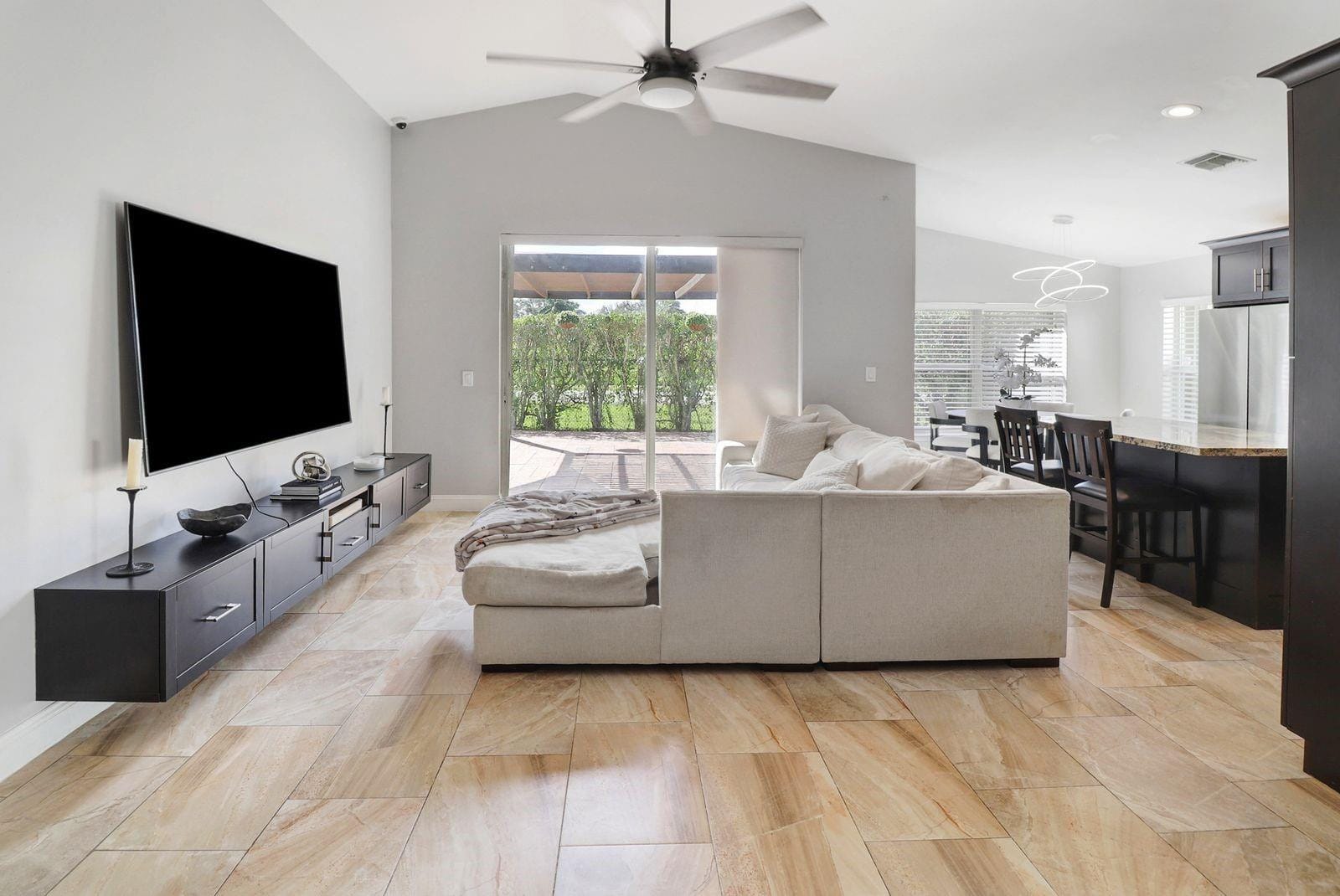 8260 Palm Gate Drive — photo 7