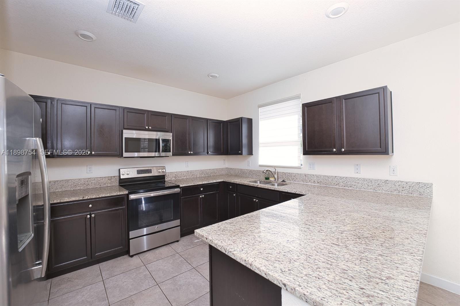 3412 W 103rd Terrace, Hialeah, FL 33018 photo 12