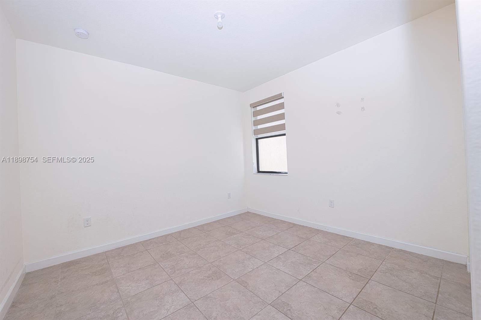 3412 W 103rd Terrace, Hialeah, FL 33018 photo 14