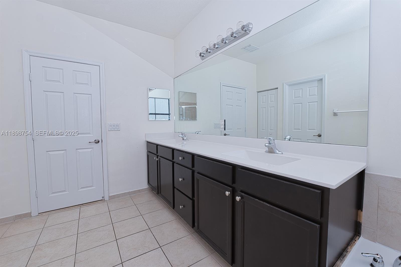 3412 W 103rd Terrace, Hialeah, FL 33018 photo 26