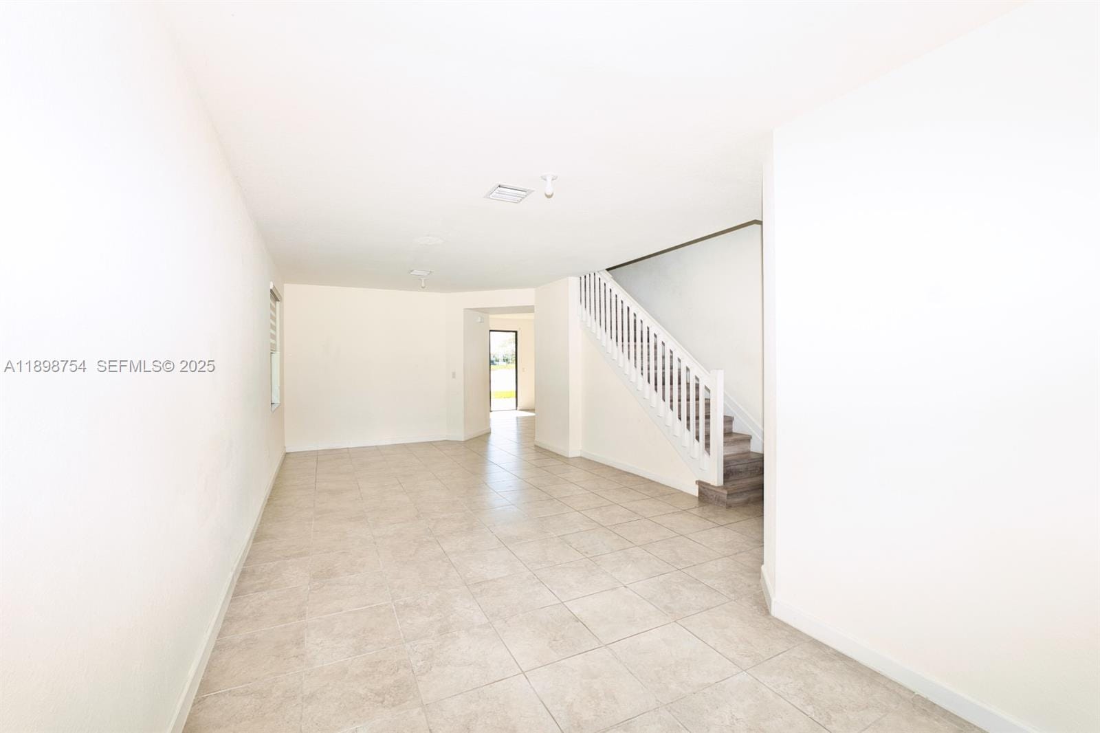 3412 W 103rd Terrace, Hialeah, FL 33018 photo 4