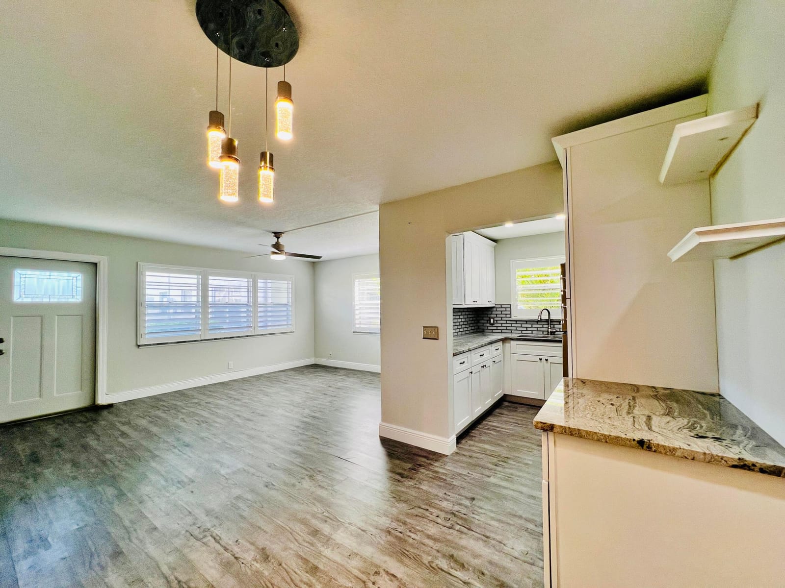 126 Sheffield F — photo 2