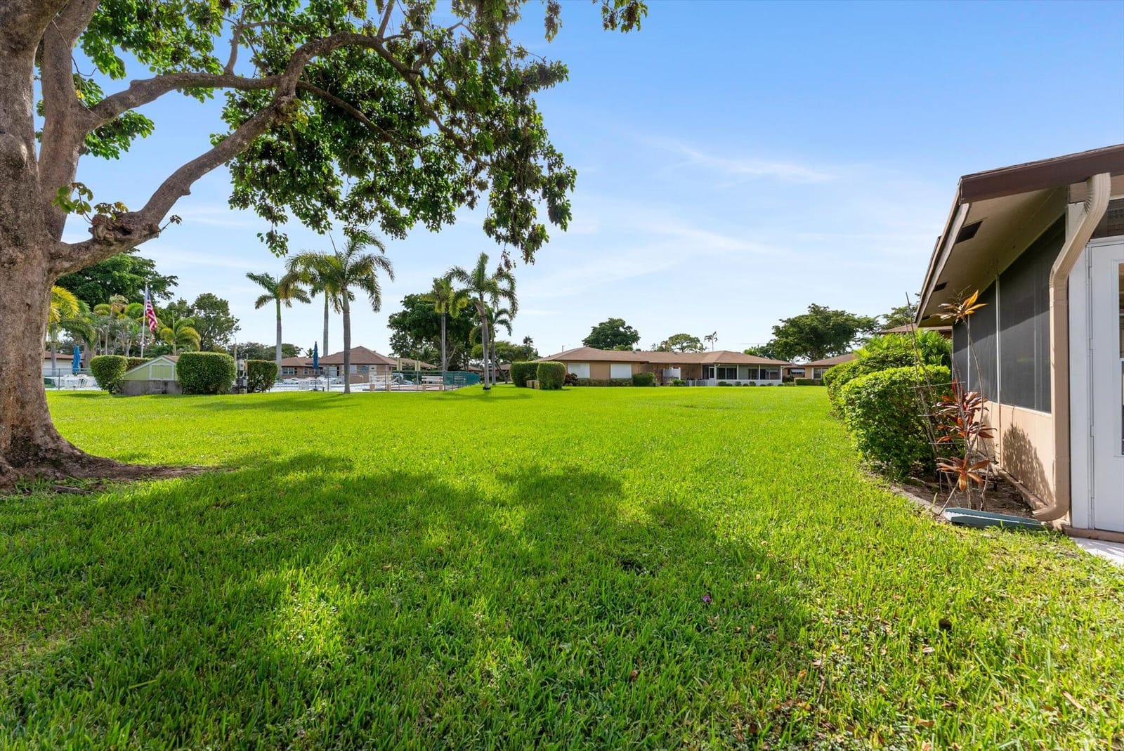 703 Whippoorwill Lane, Delray Beach, FL 33445 photo 23