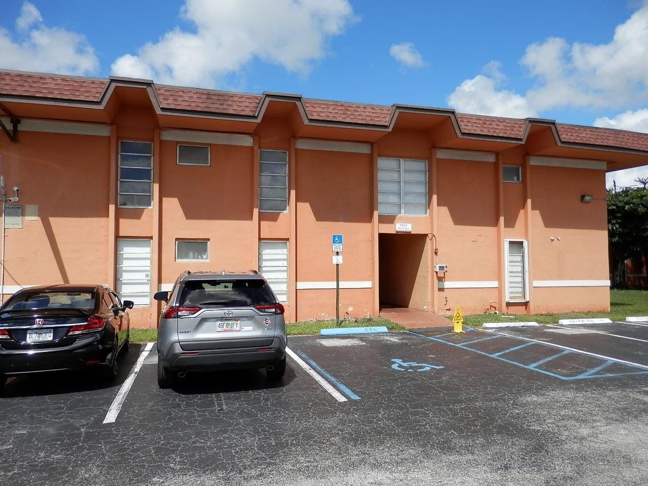9459 SW 76th Street R1, Miami, FL 33173 photo 2