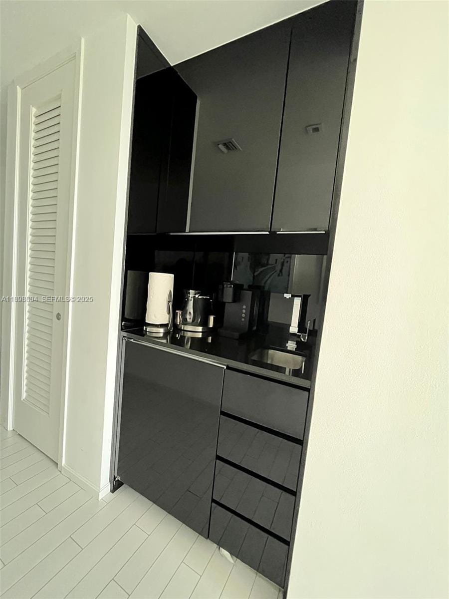 2201 Collins Avenue 626 — photo 8