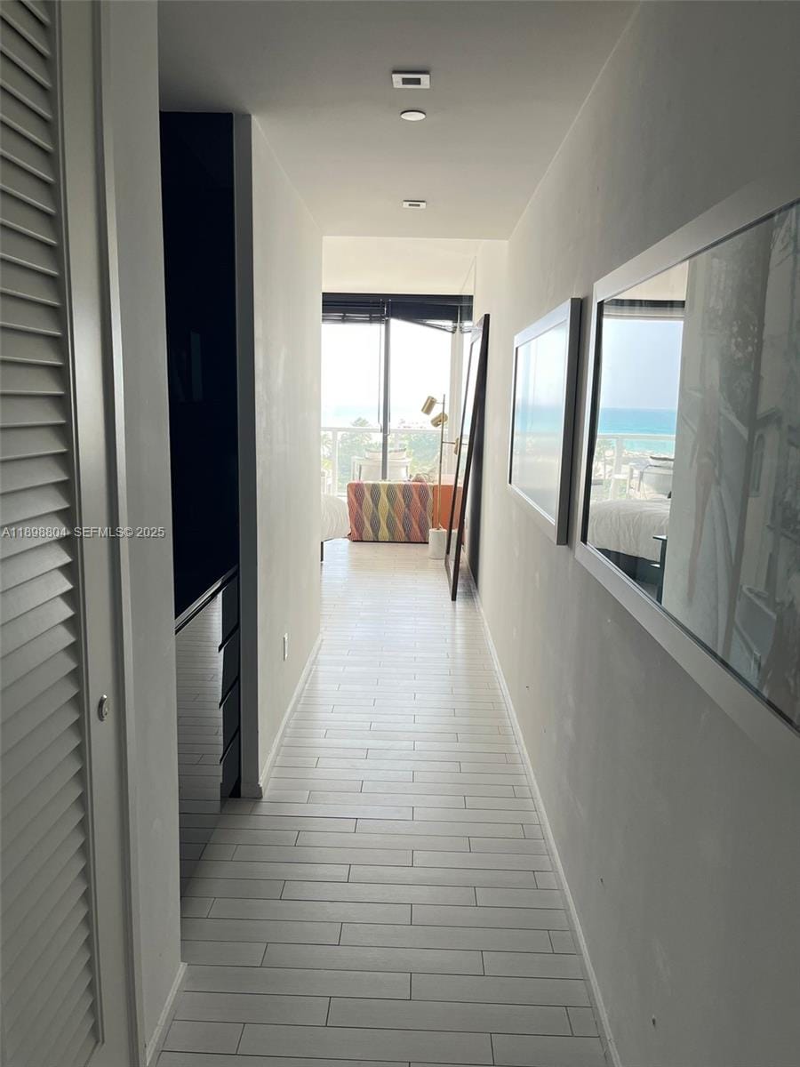 2201 Collins Avenue 626 — photo 9