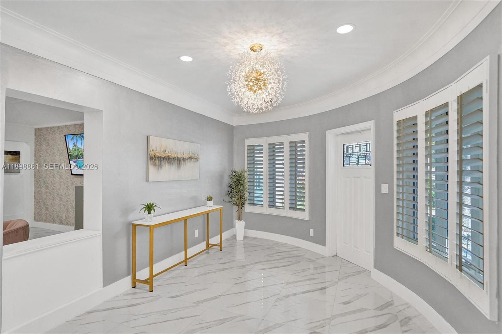 725 Harrison Street — photo 6