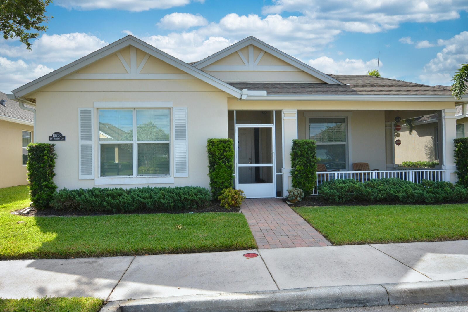 10300 SW Waterway Lane, Port St. Lucie, FL 34987