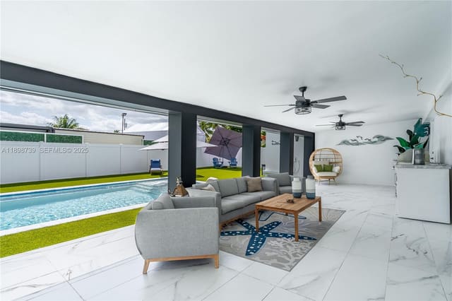 11350 SW 57th Street, Westwood Lake 9th Addn, Miami, FL