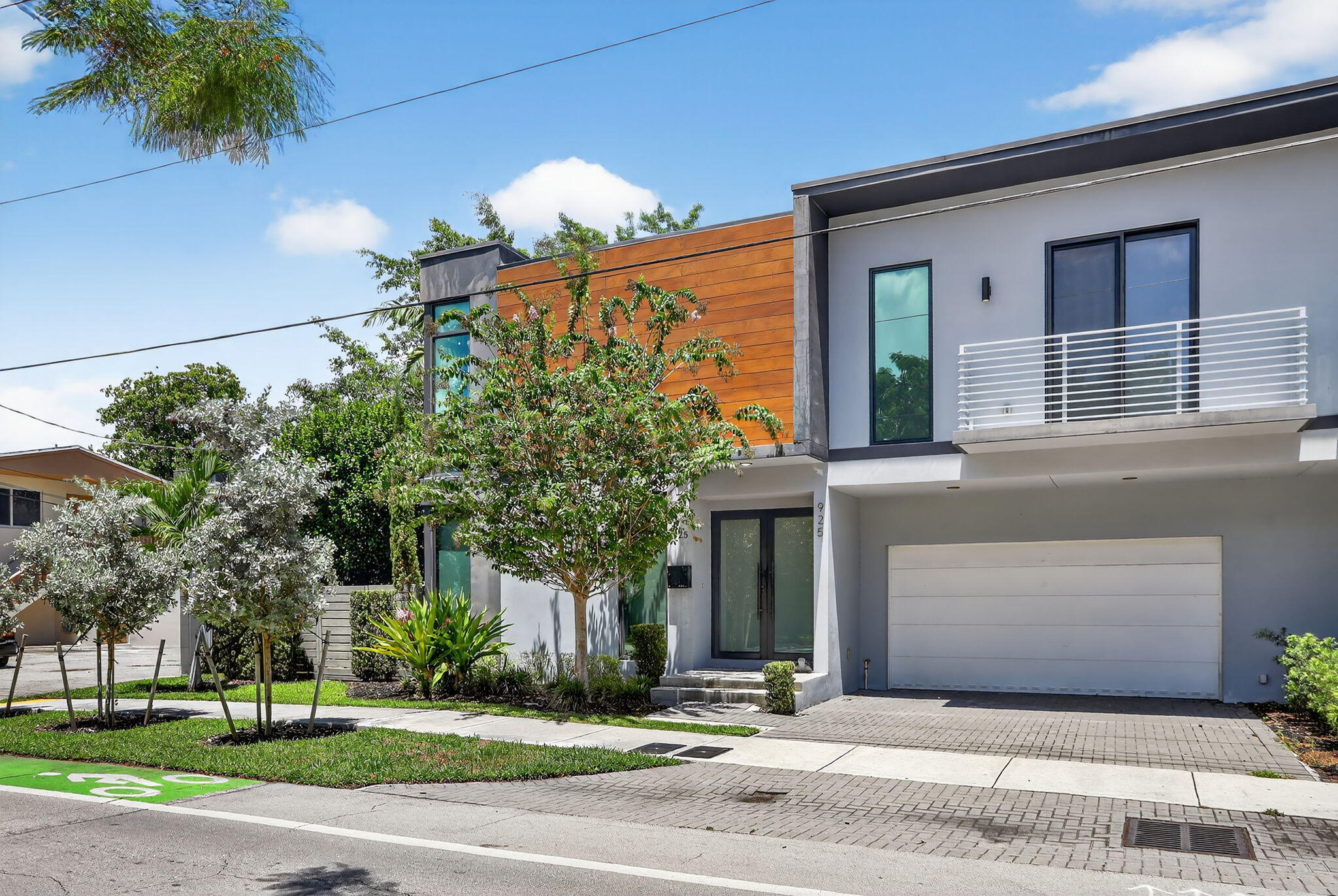 925 NE 6th Street, Fort Lauderdale, FL 33304, Fort Lauderdale