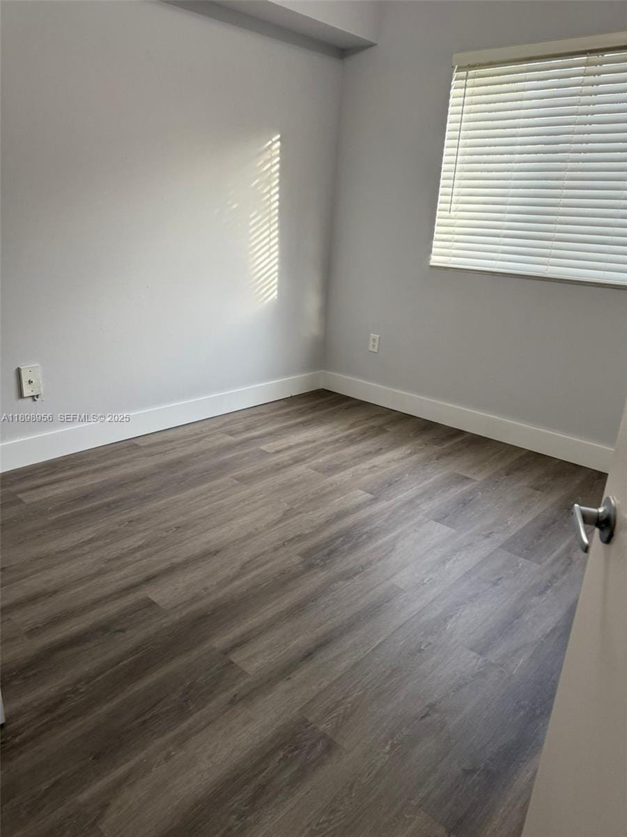 11040 SW 196th Street 211 — photo 4