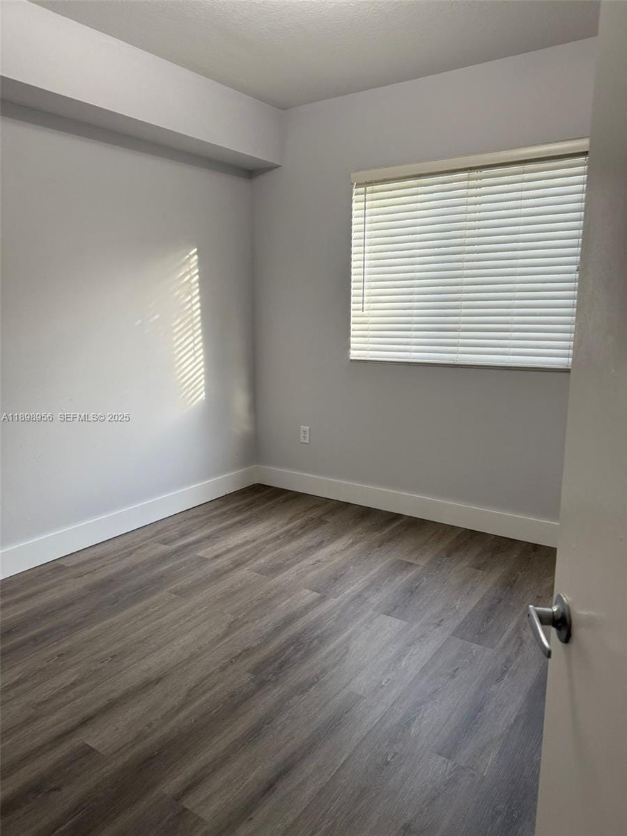 11040 SW 196th Street 211 — photo 9
