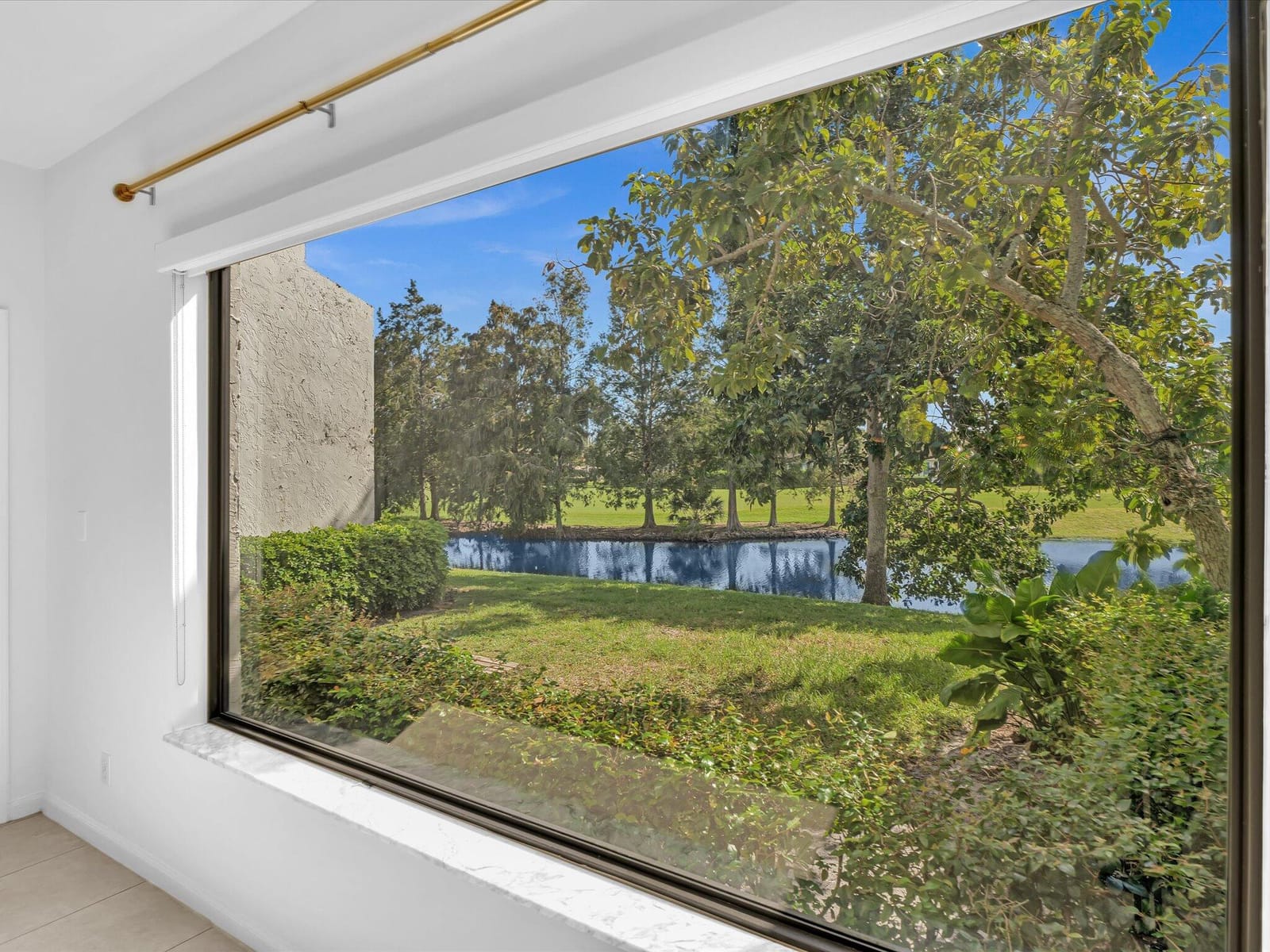 900 Greensward Lane 103-G, Delray Beach, FL 33445 photo 17