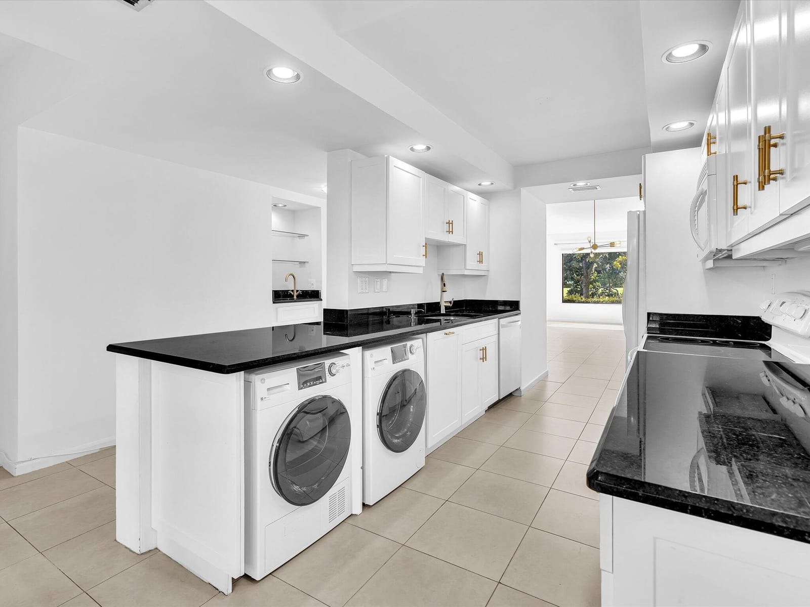 900 Greensward Lane 103-G, Delray Beach, FL 33445 photo 6