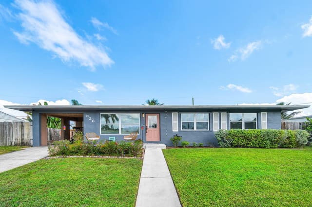 826 Small Drive, sold in Lake Osborne Heights, Lake Worth Beach, FL