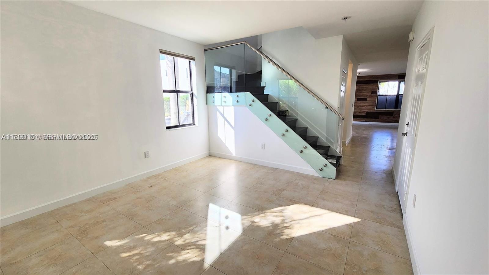 10375 NW 70th Lane, Doral, FL 33178 photo 2
