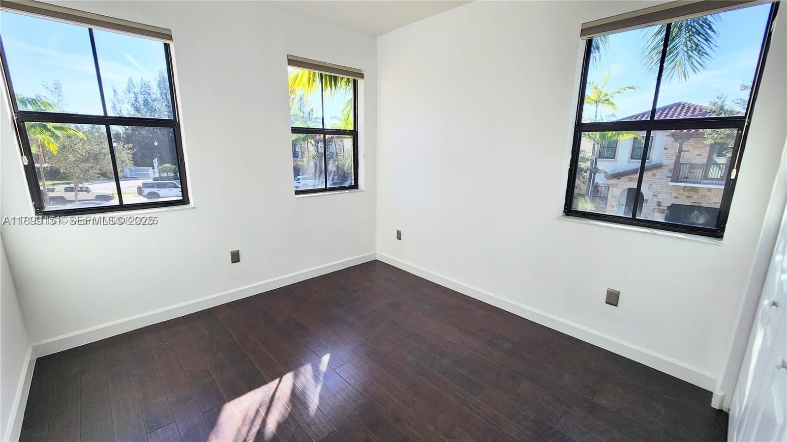 10375 NW 70th Lane, Doral, FL 33178 photo 17