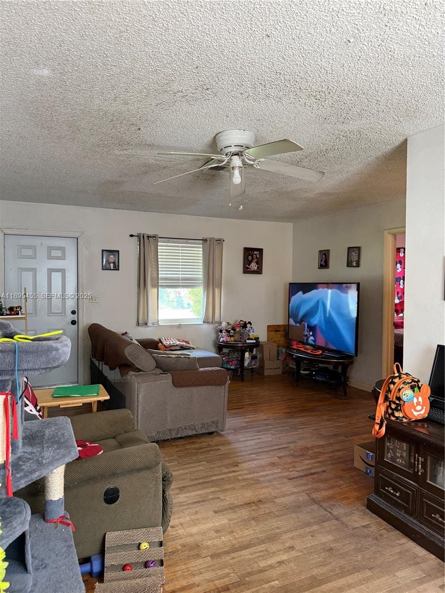 7508 Farragut Street — photo 8