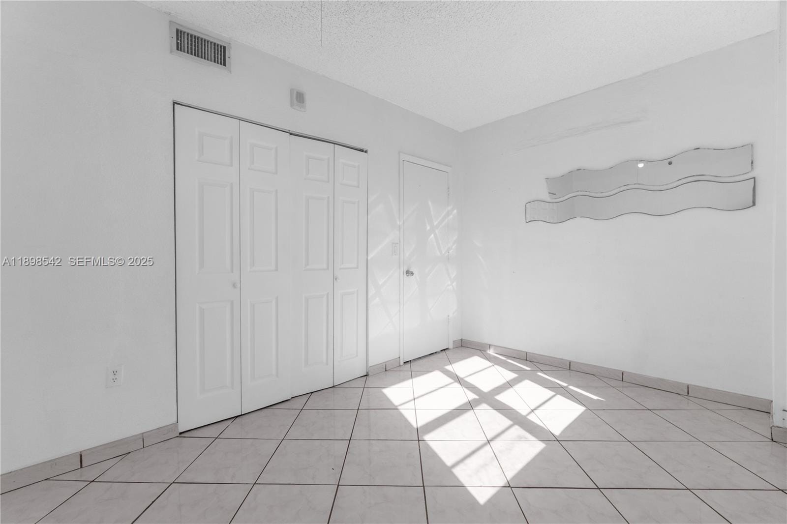 2829 Indian Creek Drive 1110, Miami Beach, FL 33140 photo 13