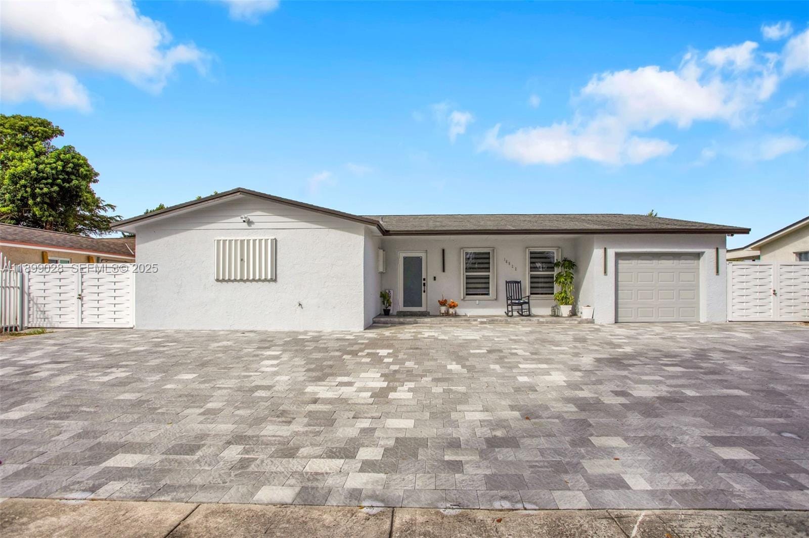 16922 SW 107th Place, Miami, FL 33157