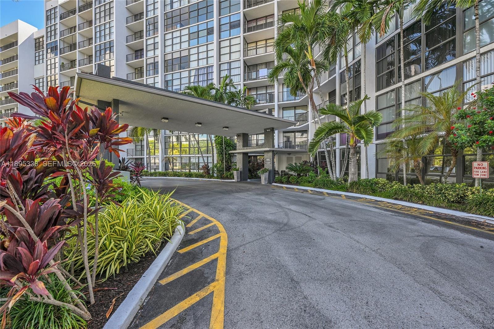 800 Parkview Drive 605, Hallandale Beach, FL 33009 photo 23