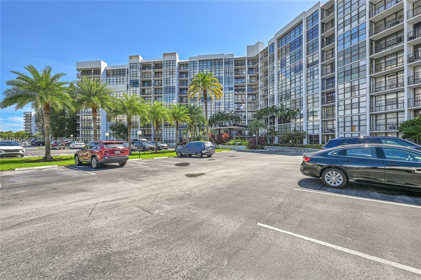 800 Parkview Drive 605, Hallandale Beach, FL 33009 photo 24