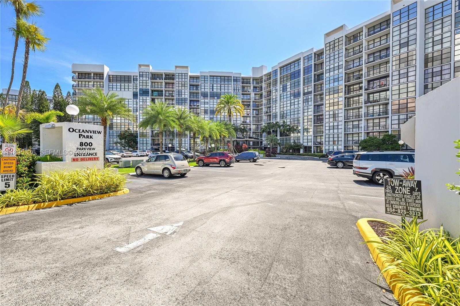 800 Parkview Drive 605, Hallandale Beach, FL 33009 photo 25