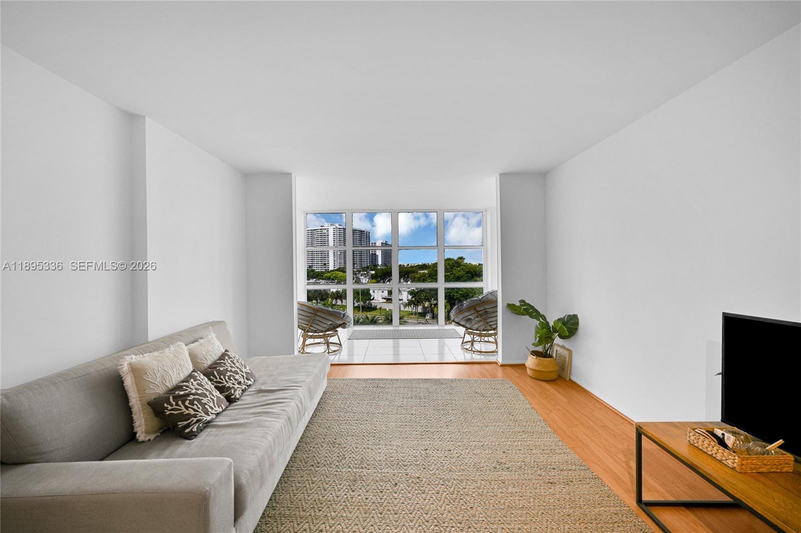 800 Parkview Drive 605, Hallandale Beach, FL 33009 photo 5
