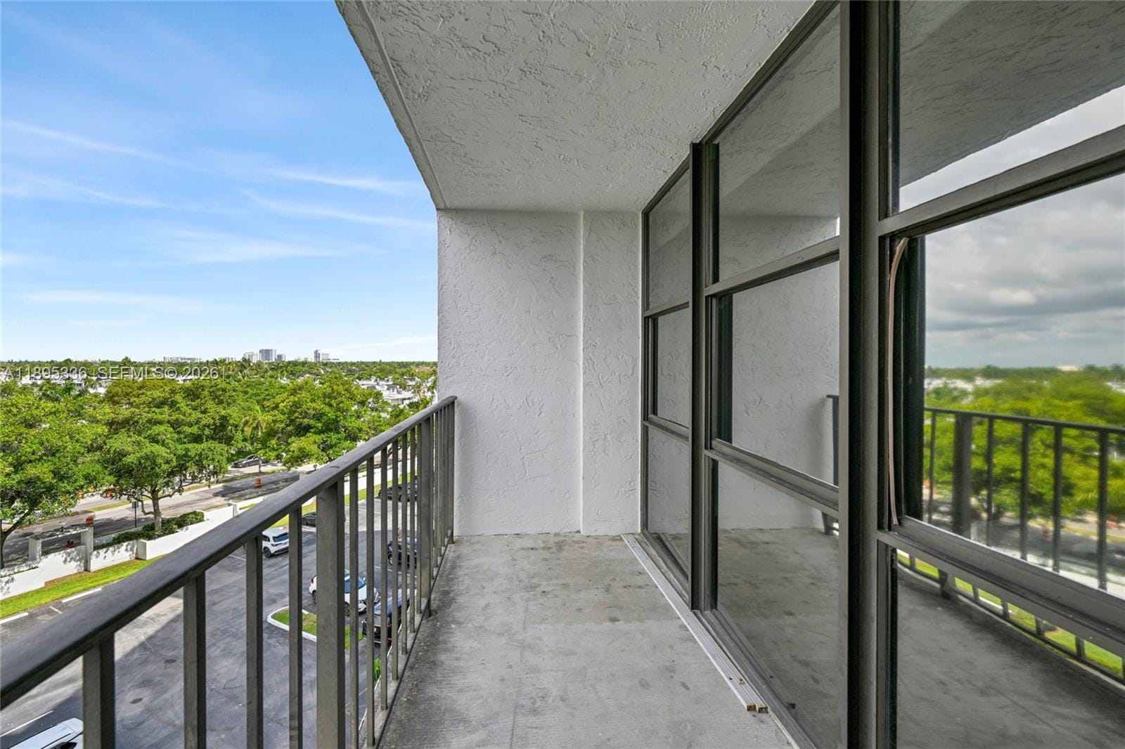 800 Parkview Drive 605, Hallandale Beach, FL 33009 photo 10