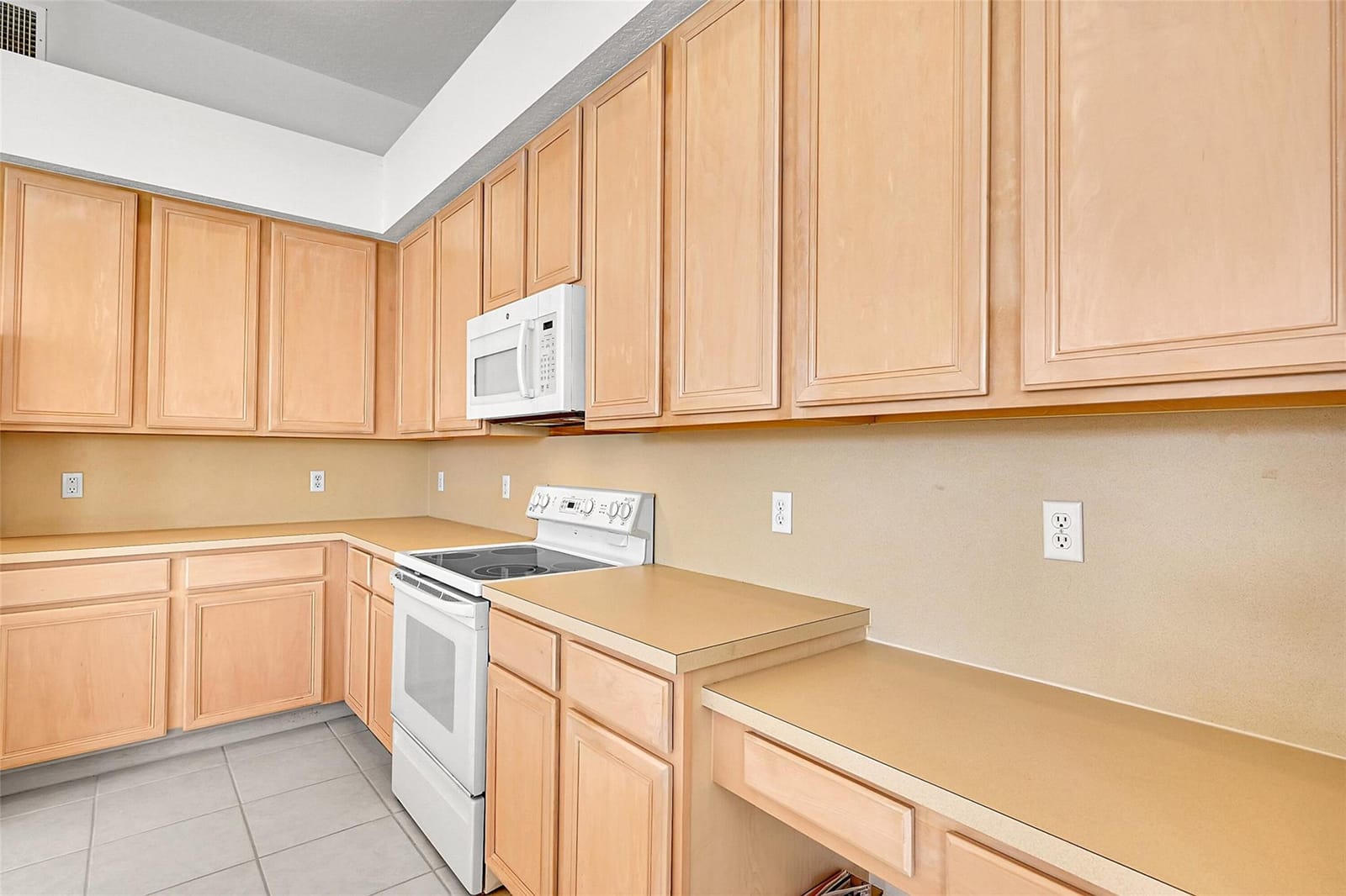 5045 NW 57th Way, Coral Springs, FL 33067 photo 16