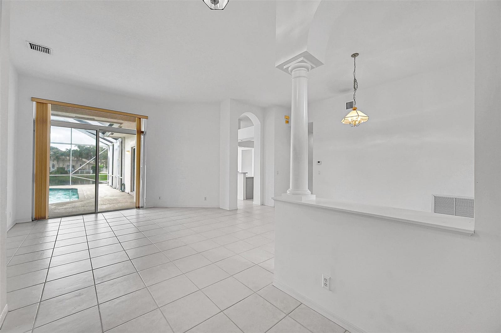 5045 NW 57th Way — photo 5
