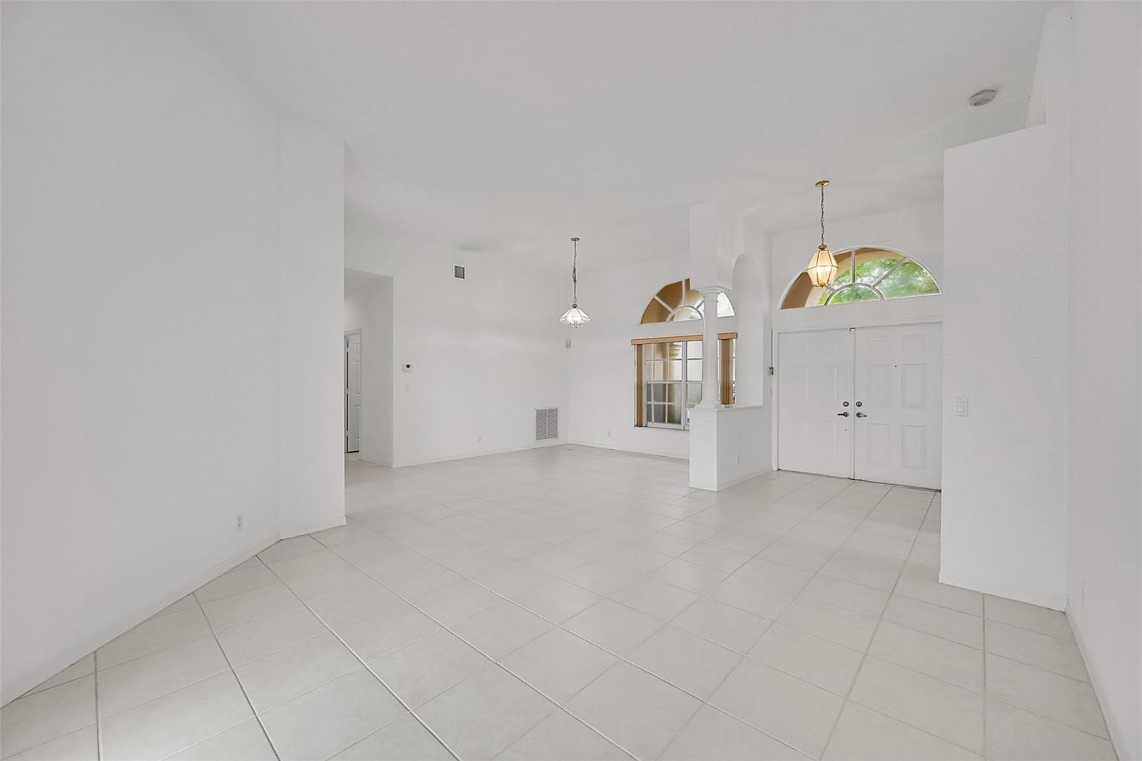 5045 NW 57th Way — photo 8