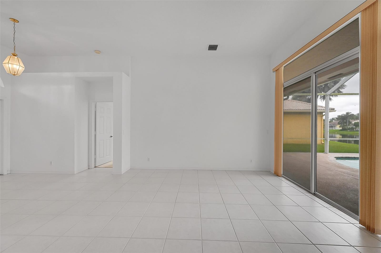 5045 NW 57th Way — photo 9