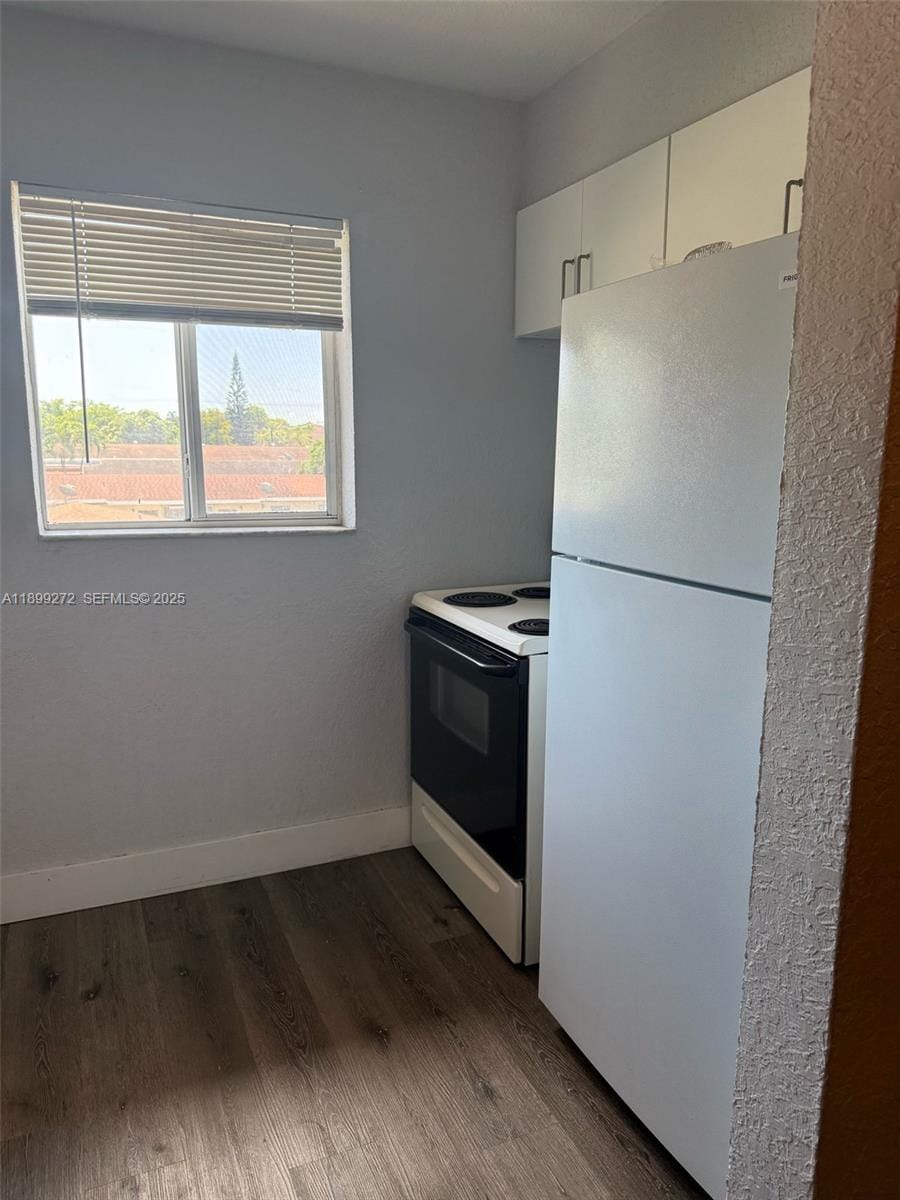 2330 NW 11th Street 46 — photo 6