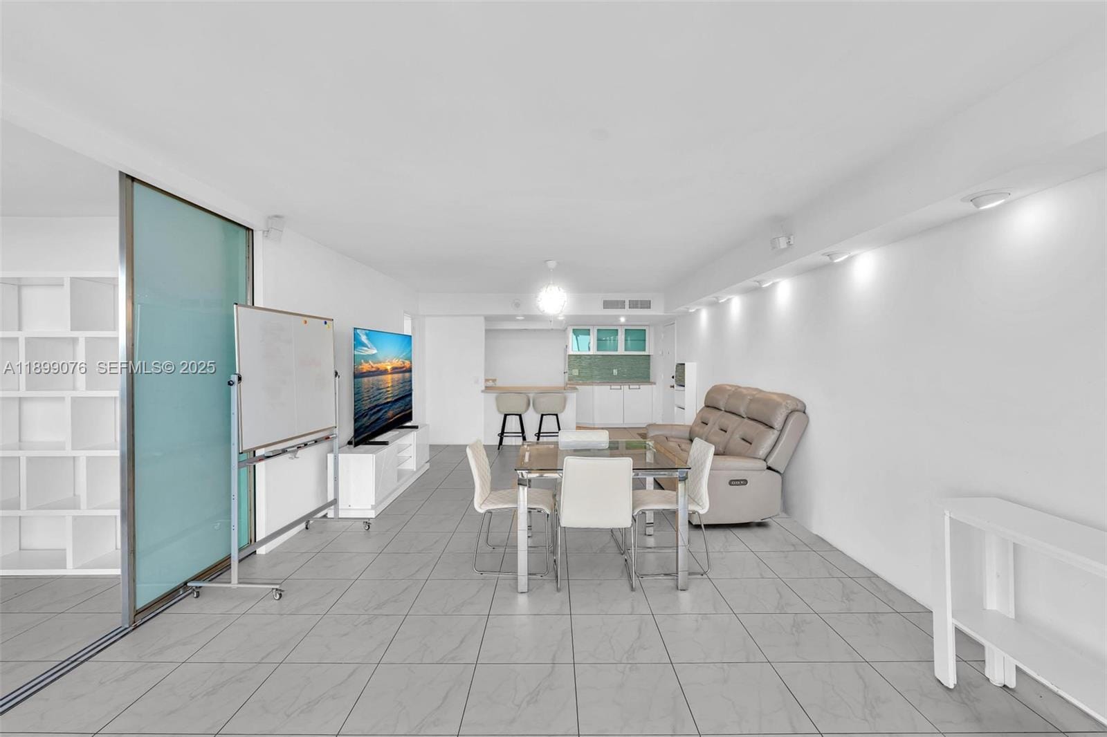 2425 Presidential Way 2003, West Palm Beach, FL 33401 photo 11